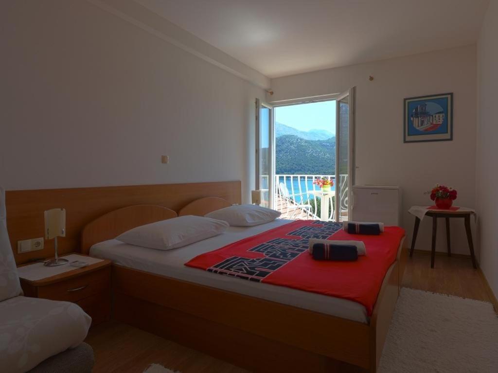 Apartments & Room Eva Slano Buitenkant foto